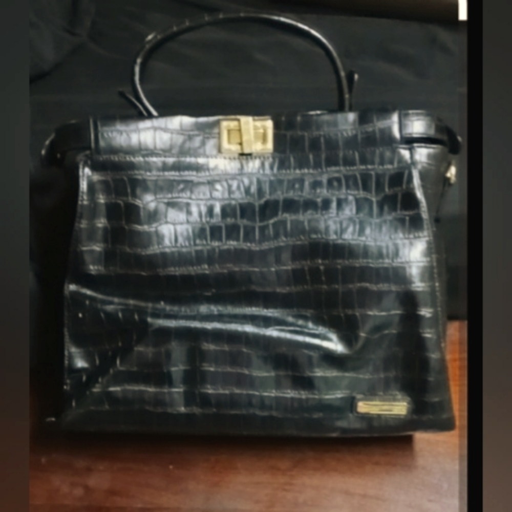 Adrienne Vittadini Black Purse